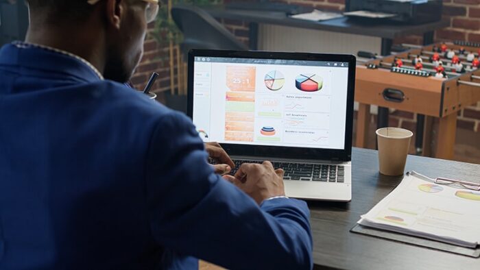 Digital Advertising: a new perspective
